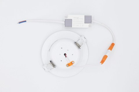Oczko oprawa sufitowa Downlight 7W 6000K 560lm 230V Oczko oprawa sufitowa Downlight 7W 6000K 560lm 230V